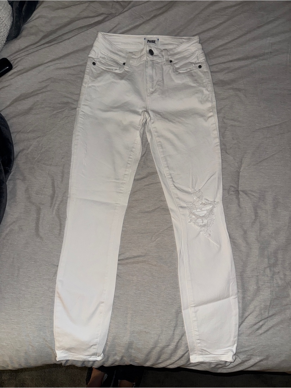 PAIGE White Ripped Skinny Jeans